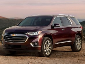 Фотографии модельного ряда Chevrolet Traverse внедорожник